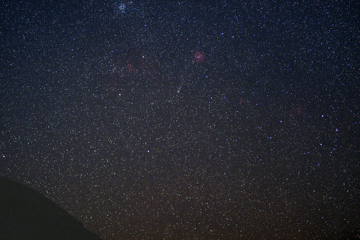 モンキー星雲に接近するジャコビニ・チンナ―彗星